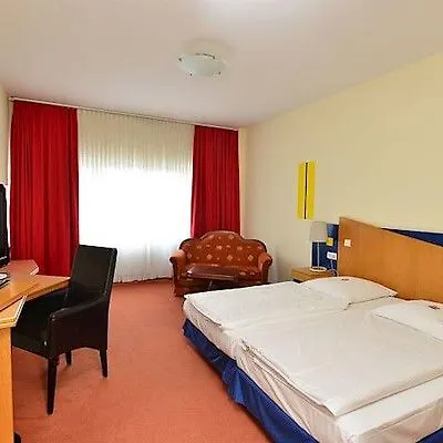 Hotel City Gallery Berlín 3*,
